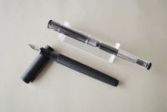 【文具知新】大人の万年筆デビューに「ライティブ」を全力で推す理由