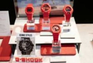 G-SHOCK、オールレッド+ブラックの定番4機種