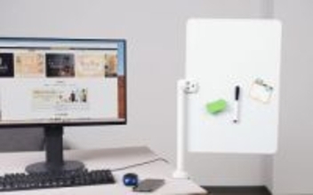 サンコー、机の上で邪魔にならない“浮かせる”メモスペース「360度自由自在クランプ式ホワイトボード」発売