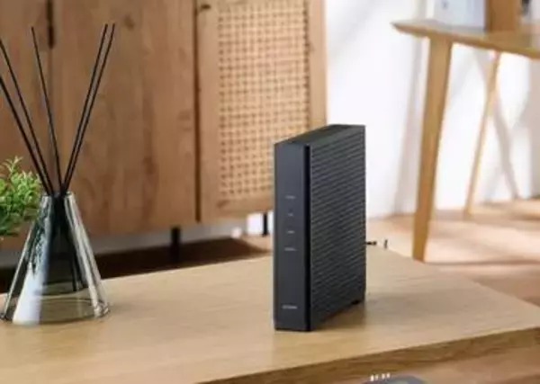 エレコム、コンパクトなWi-Fi 7対応ルーター「WRC-BE36GS-B」発売