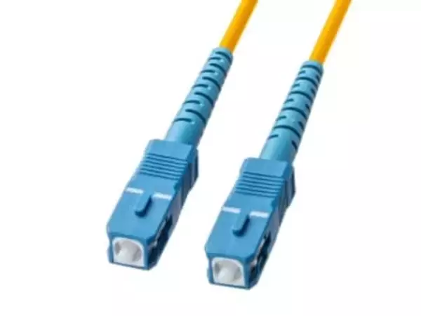 OS2準拠で高強度のシングルモード光ファイバーケーブル「HKB-AM1SCSC1」、サンワサプライが発売