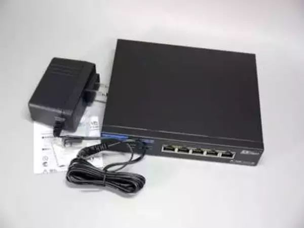 ファンレス！ 国内メーカー製！ 新型PHY搭載！ 期待の新型10Gスイッチ・エレコム「EHC-X05MA-HB」を試す【イニシャルB】