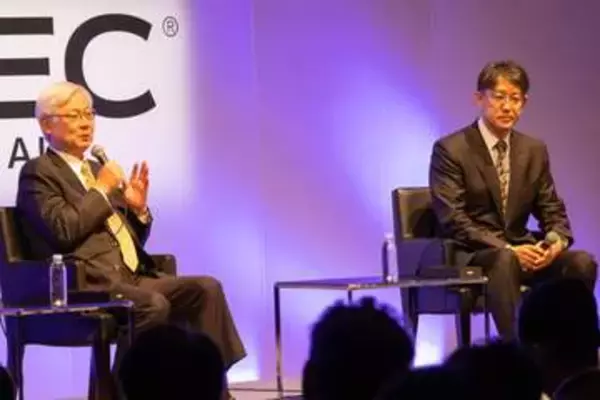 新野NEC会長・佐藤トヨタ副会長がCEATECで対談、共創とAI時代の人材・ものづくりを議論【CEATEC 2026】