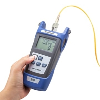 光ファイバーのテスター用、2つの波長と4つの周波数に対応したライトソース「LAN-HTST-LS01」、サンワサプライが発売