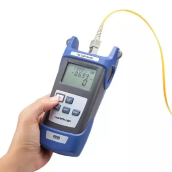 光ファイバーのテスター用、2つの波長と4つの周波数に対応したライトソース「LAN-HTST-LS01」、サンワサプライが発売