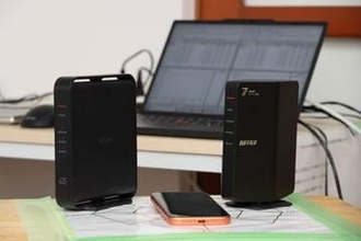 初公開！ 名古屋市内の住宅で行われるバッファローの「Wi-Fi 5 vs Wi-Fi 7」ルーター比較テストに密着！【イニシャルB】
