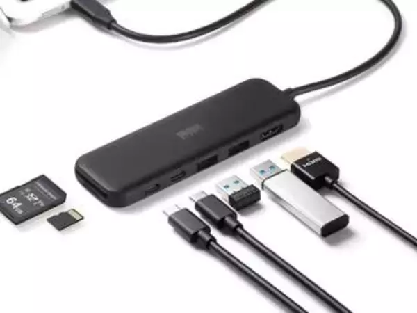 薄型でわずか50g、でも7in1の多機能USBハブ、サンワサプライが発売　ACアダプターを接続して最大90Wの給電も可能