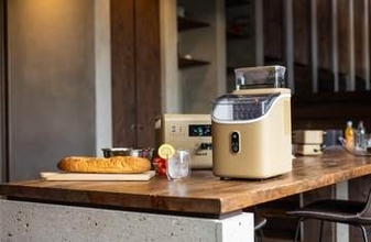 最短10分で透明度の高い角氷が作れるポータブル製氷機　「PowerArQ」から