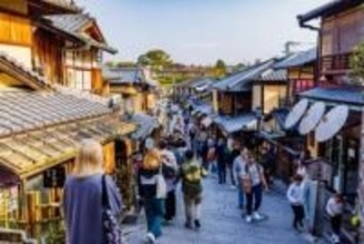 「今は中国語が聞こえません」あれほどいた観光客が消えた　代わりに増えたのは欧米に台湾、ほかにも