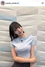 「役満ボディー」岡田紗佳、制服ショットもかわいすぎっ　「可愛くて32歳に見えない」「おかぴー可愛い」