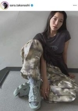 高梨沙羅、ばっちりメイクで雰囲気変わって...色気にドキっ　「ドキドキします」「なんて美しい」悶絶