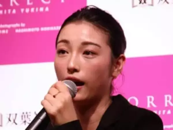 木下優樹菜、爆イケなサングラスあわせ...髪色ちょっと明るくイメチェン　「かわいいいい！」大絶賛