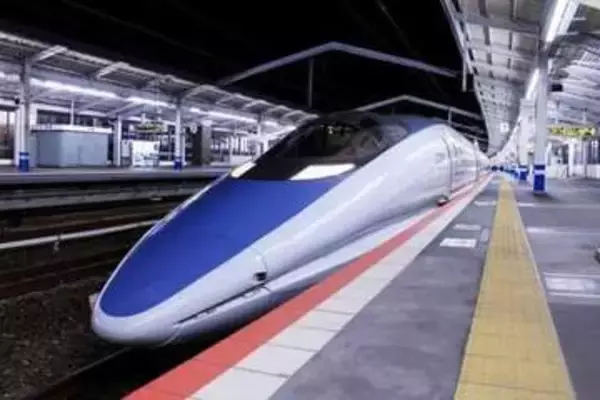 乗り遅れた親子が車両に接近、山陽新幹線が緊急停止　動画が拡散、JR西に顛末を聞いた