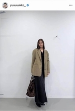 新木優子、サングラス×超ミニ丈のコーデで神スタイル炸裂　「大人かわいい」「ため息が出る程の美しさ」