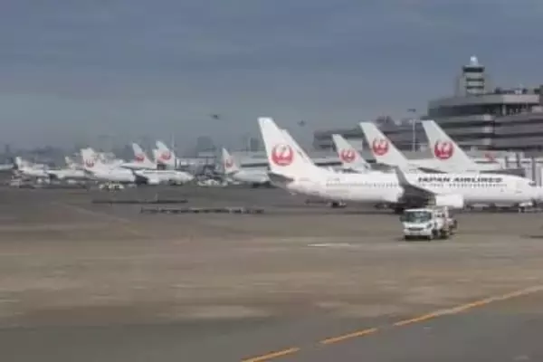 航空券は「譲渡や転売を禁止」、JALが異例の警告　背景にオークション・SNSで転売、「悪気なく」売買する人も