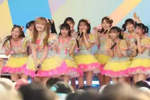 HKT48、15周年の夏をTIFで熱演　13年前も出演の秋吉優花「小学生だった私が一番先輩に」