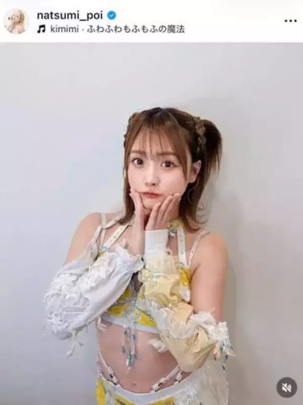 美女プロレスラー・なつぽい、フリルの白トップス姿で「可愛すぎ」「透明感すごい」　リング上とのギャップにドキっ