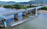 「熊本地震でコストコの商品落下「重く受け止めております」　地震大国で「高積み陳列」が心配...IKEAにも聞いた」の画像1