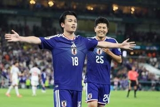 サッカー日本代表、チュニジア戦「イケイケドンドン」4得点で勝利　解説・本田圭佑節も炸裂...ラフプレーには「ふざけんなよ！」