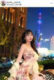 「人気インフルエンサー・くりえみ、ボルドーのドレス姿...上海の夜景をバックに　「可愛すぎ」「凄く綺麗」」の画像1
