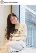 「今1番キレイ」「かっこかわいいー」大反響...島袋寛子、雰囲気変わるポニテ姿で「可愛すぎます」