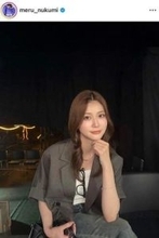 生見愛瑠、ふわふわ純白トップスでかわいさ限界突破...流し目ショットにドキっ　「綺麗すぎ」「透明感えぐい」