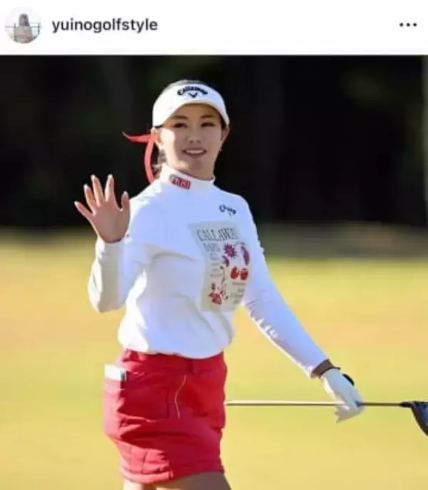 女子ゴルフの河本結、チョコレート色の膝上ミニ丈ふわふわワンピの「激カワ」コーデ　「うわーオシャレ」