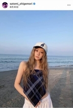 重盛さと美、かわいすぎ三つ編みヘア＆上下デニムの爆イケなコーデ　「センスありすぎ」「かわいいの極み」