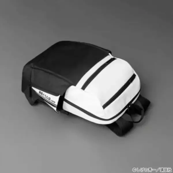 「頭文字D」ハチロクをイメージしたデザイン　16型ノートPCが入るPCリュック