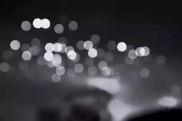 整形＆痩せ薬で「高収入キャバ嬢」に？...若い女性が憧れる「なんちゃって人生イージーモード」の厳しい代償