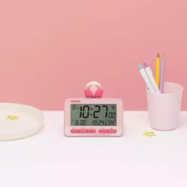 「星のカービィ」本体上部のカービィに触れて操作するデジタル目覚まし時計