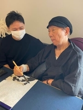 橋幸夫さんは酸素マスクをつけながら口を動かして歌っていた　妻に発した最後の言葉