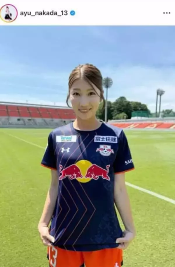 美女サッカー仲田歩夢、「20センチ以上ばっさり」ボブヘアになってかわいすぎ　「惚れた」大絶賛の嵐