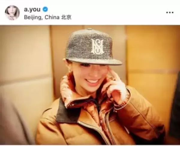 浜崎あゆみ、肩出し純白オフショルドレスで...圧倒的「歌姫オーラ」健在　「あゆ最高」「お美しすぎる」