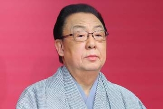 「色気が半端ない」若き日の梅沢富美男が美しすぎて　「下町の玉三郎」と呼ばれ...胸元はだけたタキシード姿