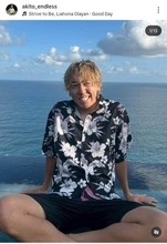 登録者103万人気YouTuber「結婚しましたー！」　高級ホテルで108本のバラ...ロマンチックなプロポーズ公開