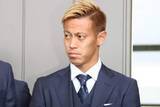 「本田圭佑、移民報道に次回W杯からめて「こうやって移動するん？」　「不謹慎過ぎ」批判に本人反論「別に茶化してない」」の画像1