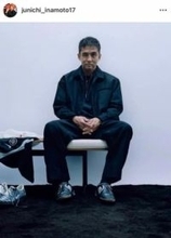 稲本潤一＆モデル妻・田中美保、ポーズを決めてかっこよすぎ2ショット　「美男美女」「お二人とも素敵」