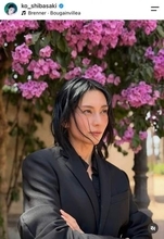 柴咲コウ、エレガントなワンピースコーデで「淑女オーラがダダ漏れ」　出演する映画の特別試写会