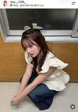 辻希美の長女・希空、ヘソ出しコーデ＆サングラス頭にのせ...ハワイで「激カワ」ショット　へそピアスもキラリ
