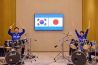 BOØWYのドラマー、高市首相のドラム動画を罵倒　「舐めんなよ」「ポンコツ！！」