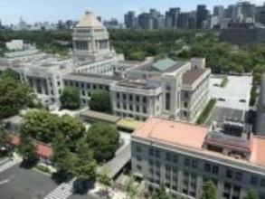 京大医学部卒モデル・今井優里氏が出馬取りやめ　「オジサンの趣味？」やゆに国民民主の議員が激怒の場面も