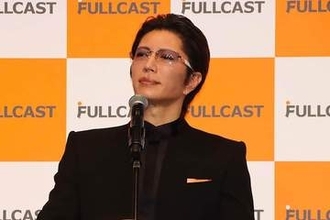 2日前発売のGACKTのカプセルトイ、完売続々に本人言及「ダメだろ。、」　転売も横行...シークレットは定価の5倍超