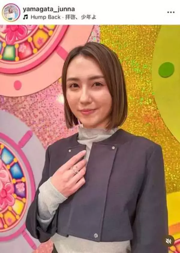 TBS山形純菜アナ、膝上ミニ×ハイソックスのゴルフウェア姿　ニコちゃん柄でカワイイ...「天使が舞い降りた！」