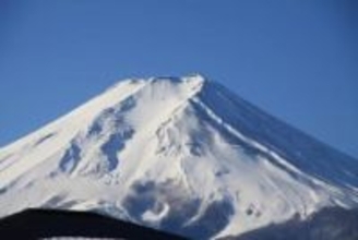 「怖くて立てない」閉山中の富士山で外国人登山客が悲鳴　救助した登山家が軽装備に苦言「危なすぎる」