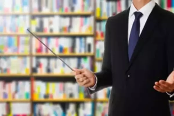 高知東生、教師の性暴力事件に持論　「やっぱり権力者だから...」