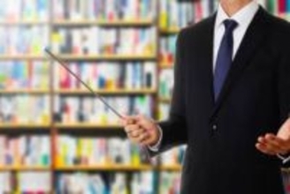 高知東生、教師の性暴力事件に持論　「やっぱり権力者だから...」