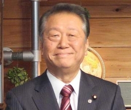 「なぜ総理の経歴詐称疑惑には沈黙」小沢一郎氏が大手メディアに疑問