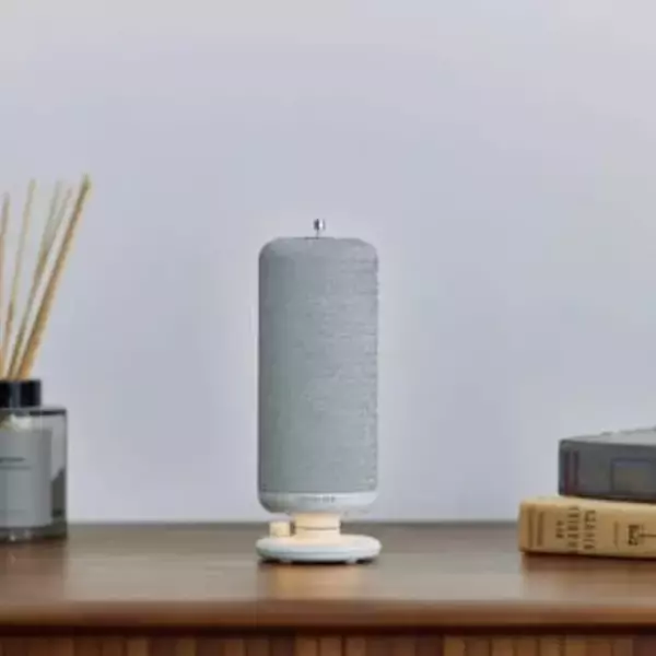 手回し充電できるワイヤレススピーカー　いざというときに「防災ラジオ」で