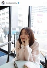 森香澄、「人生初のブリーチ」イメチェン髪色でカフェへ　「完璧です」「可愛すぎです！」悶絶ショット